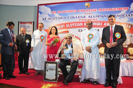 Aloysian Alumn...